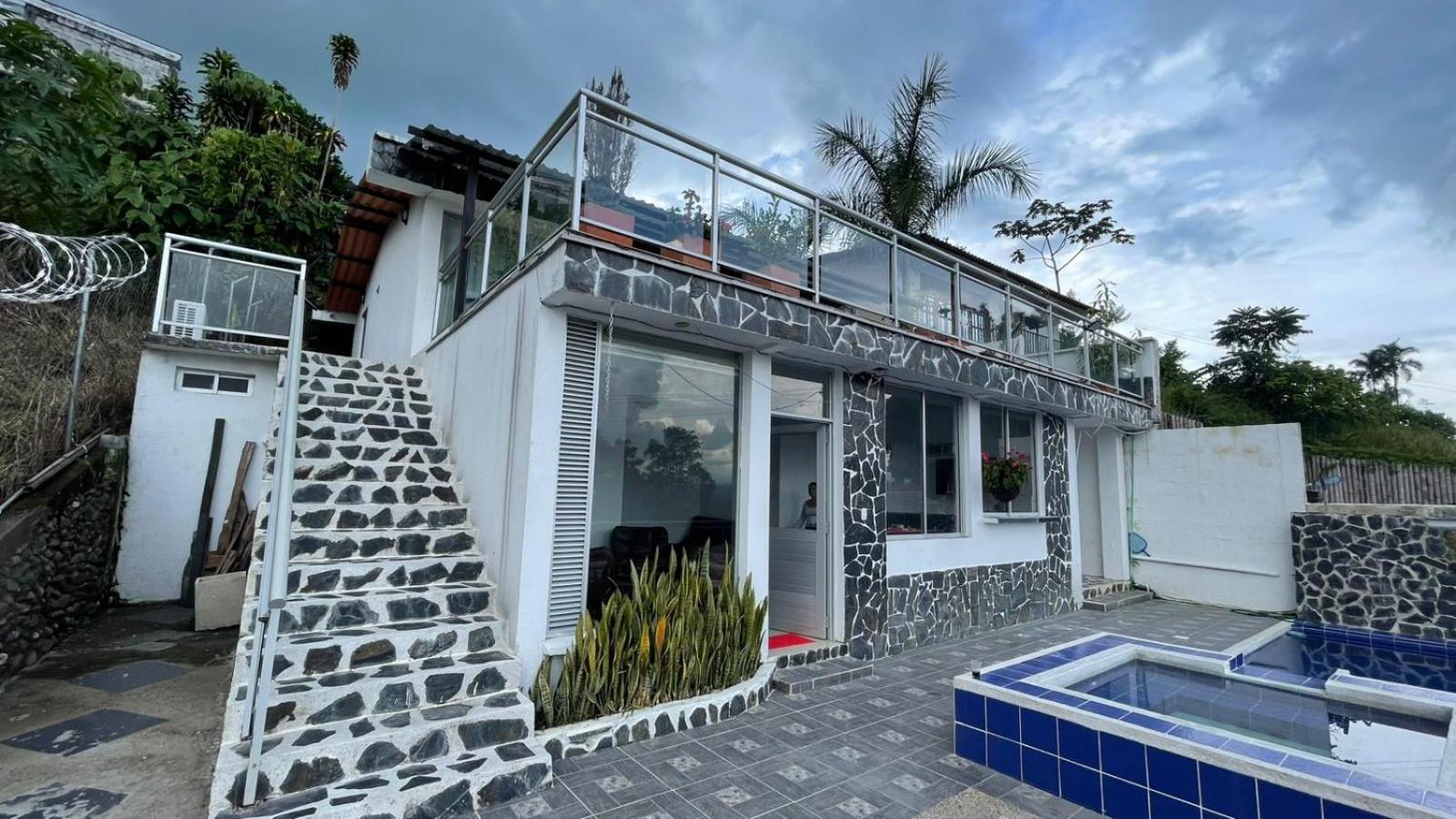 Villa Carolina Casa Campestre Монтенегро Экстерьер фото