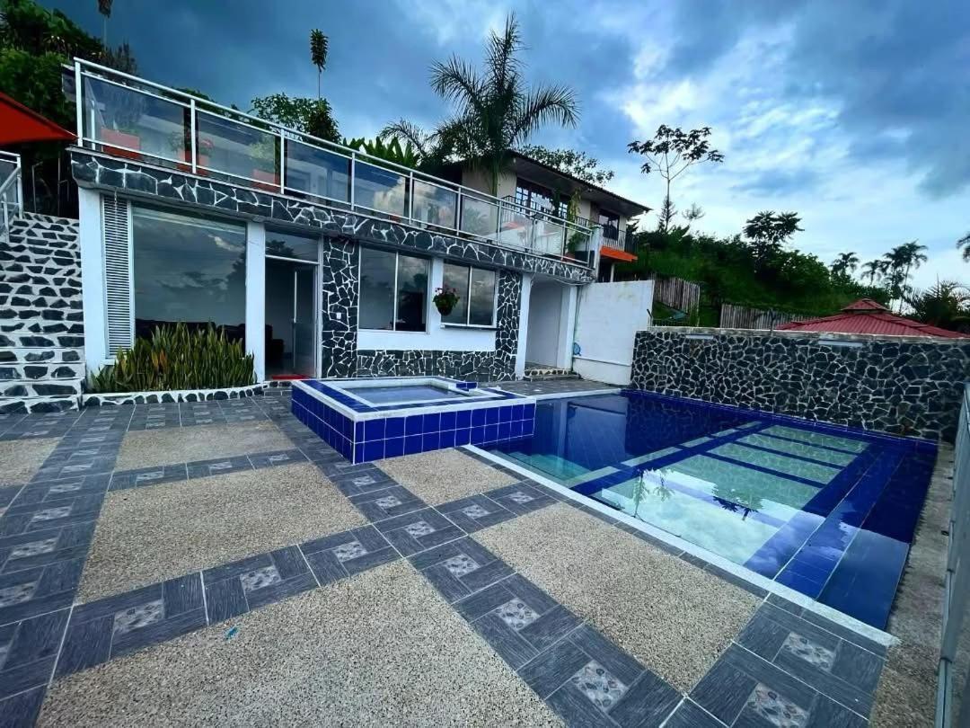 Villa Carolina Casa Campestre Монтенегро Экстерьер фото